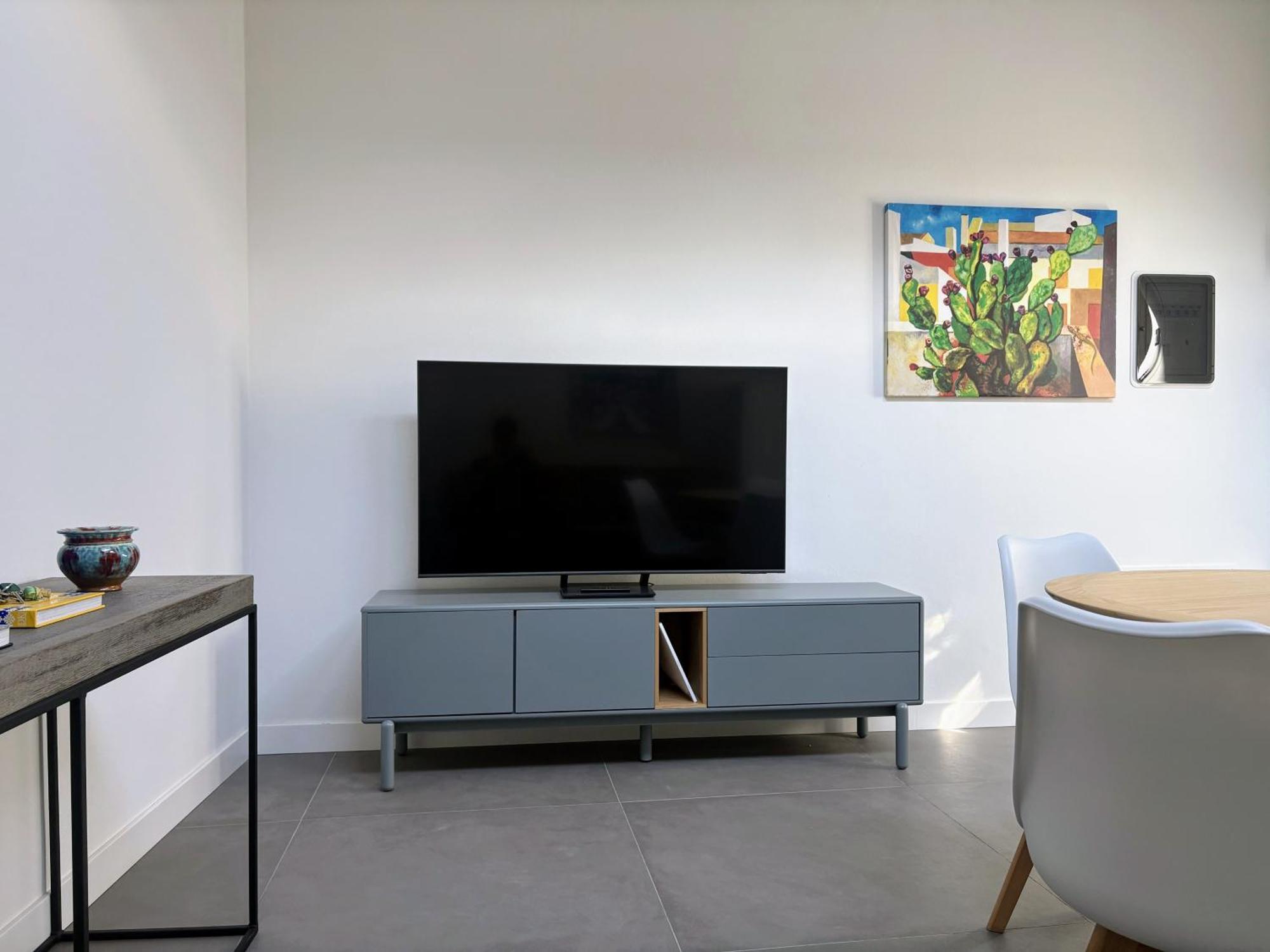Maciuni Apartment